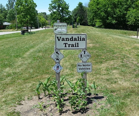 Vandalia Trail signs in Amo