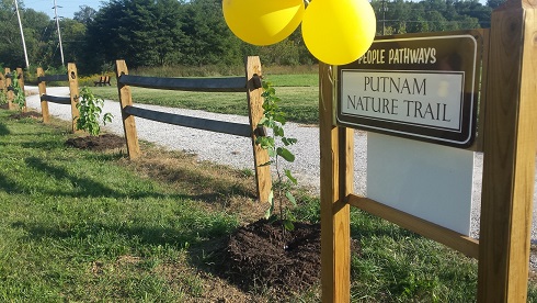 Putnam Nature Trail sign